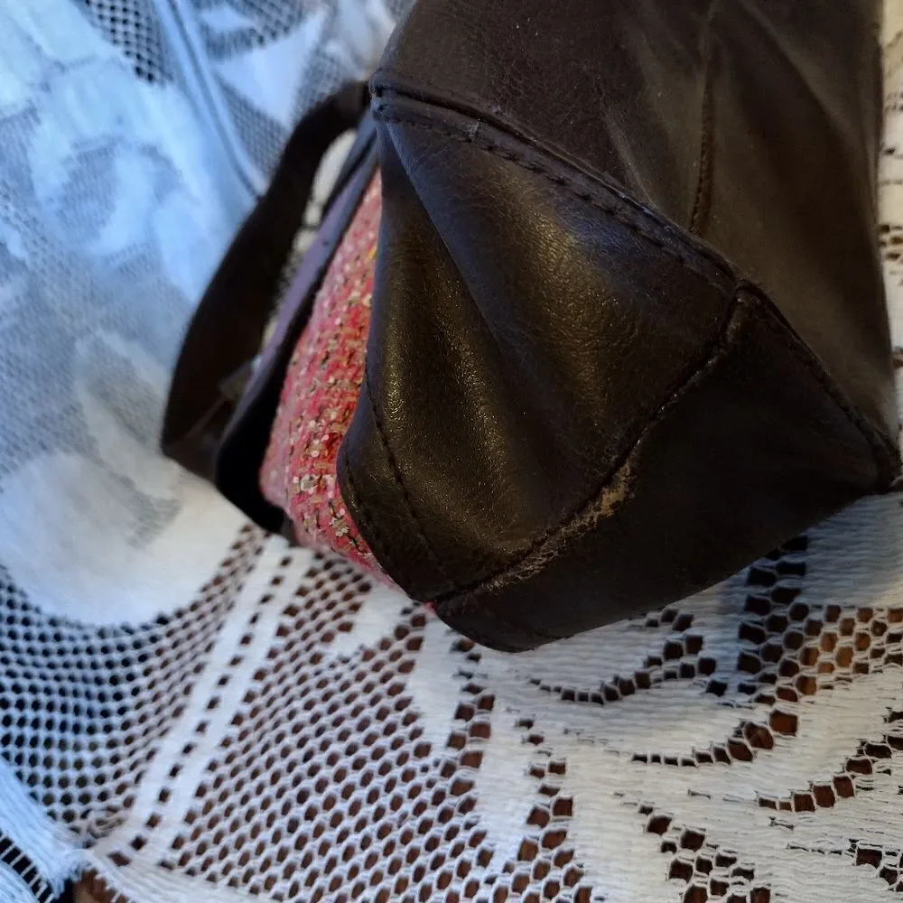 Unbranded leather and woven handbag